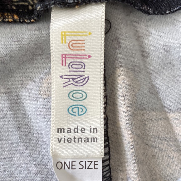 Lularoe leggings - Picture 3 of 3